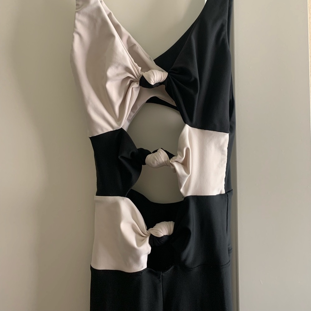 Beachriot active bodysuit